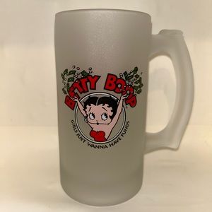Vintage 1993 Betty Boop MGM Grand Las Vegas Frosted Glass Beer Stein Mug
